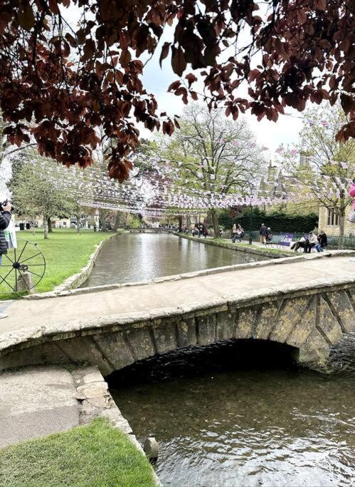 Little Gem Cottage Luxury Cottage Bourton, Dog Friendly, Parking, Gdn Exterior photo