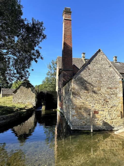 Little Gem Cottage Luxury Cottage Bourton, Dog Friendly, Parking, Gdn Exterior photo