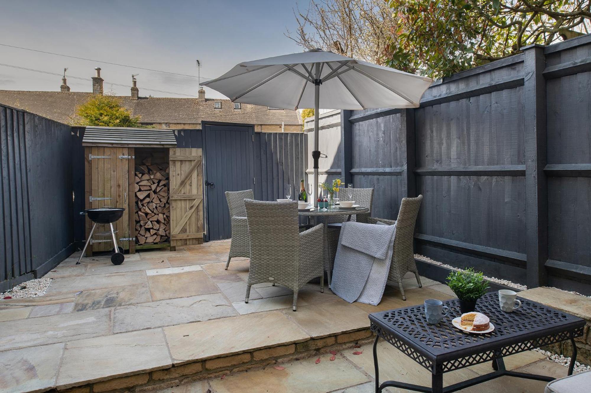 Little Gem Cottage Luxury Cottage Bourton, Dog Friendly, Parking, Gdn Exterior photo