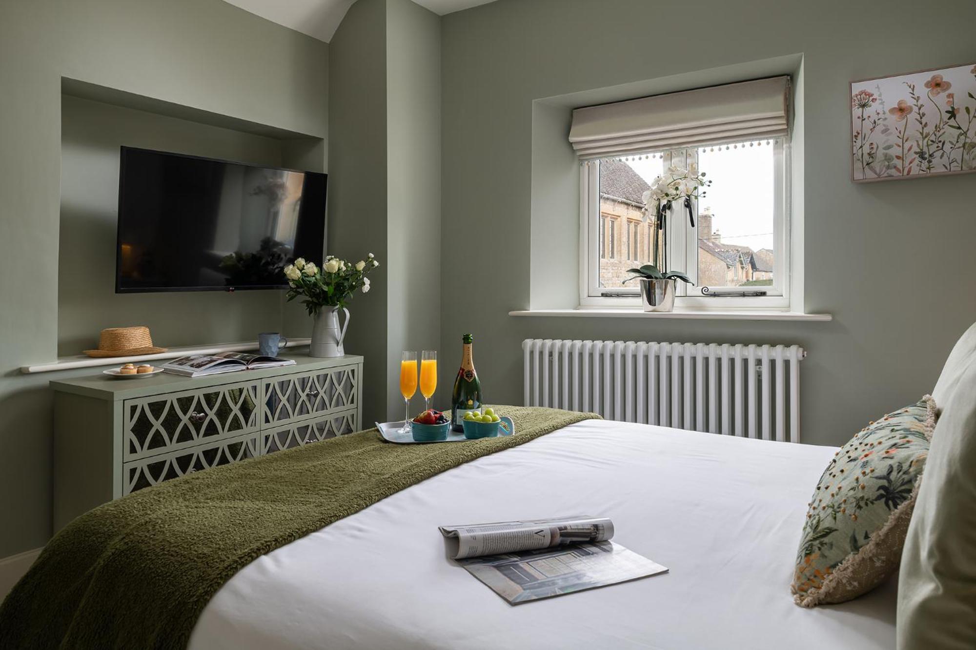 Little Gem Cottage Luxury Cottage Bourton, Dog Friendly, Parking, Gdn Exterior photo